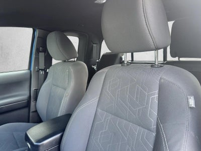 2017 Toyota Tacoma SR5 Access Cab 6' Bed V6 4x4 AT (SE)