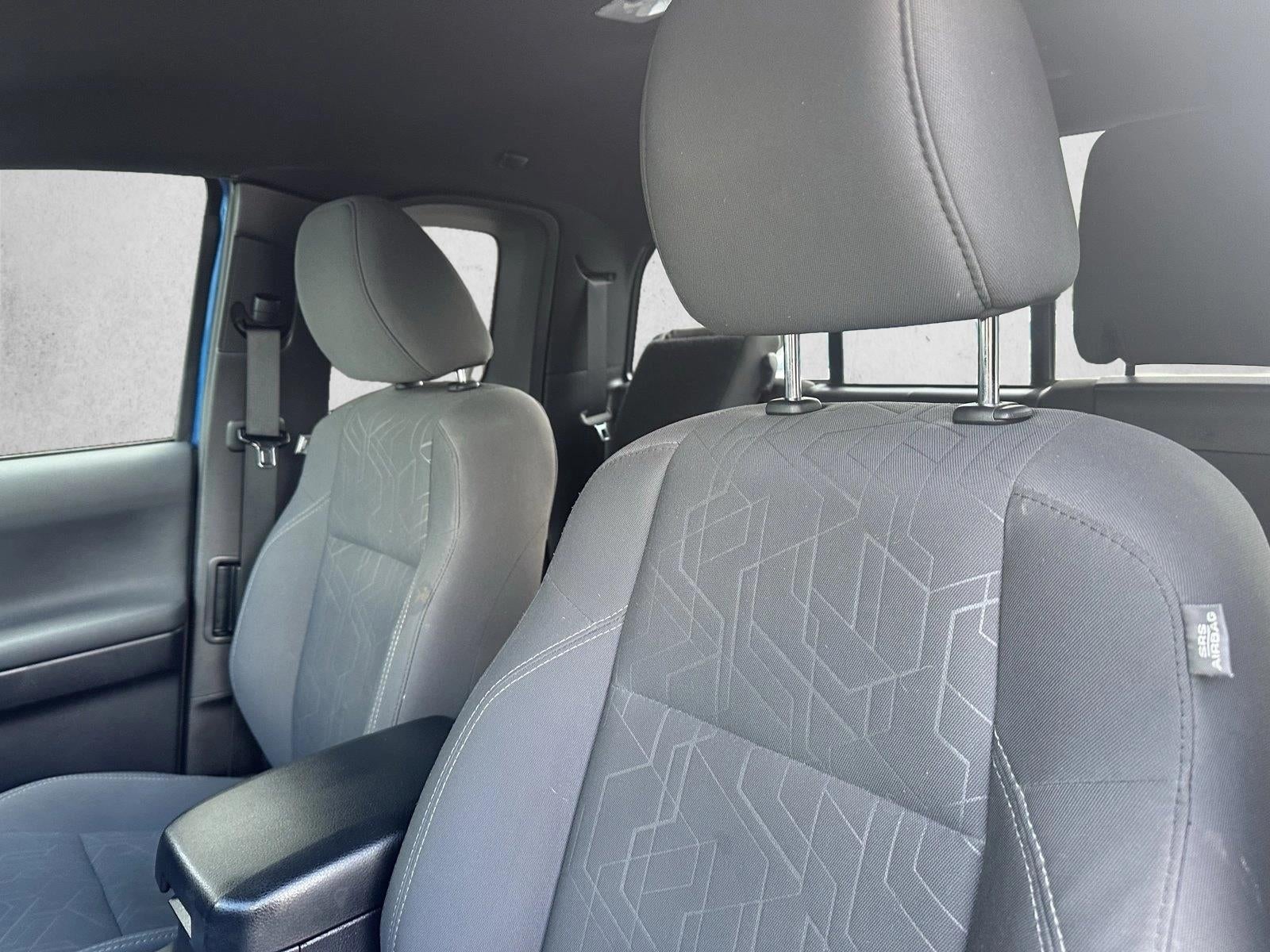 2017 Toyota Tacoma SR5 Access Cab 6' Bed V6 4x4 AT (SE)