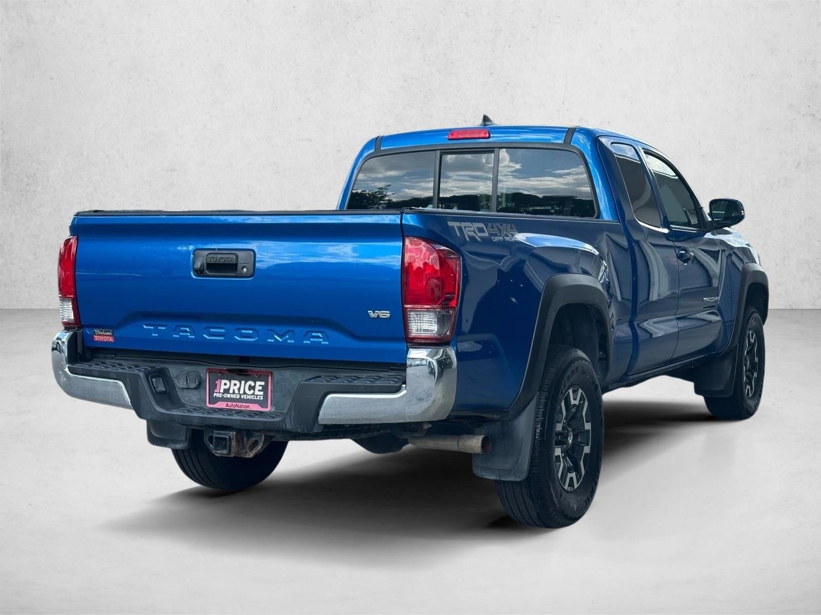 2017 Toyota Tacoma SR5 Access Cab 6' Bed V6 4x4 AT (SE)