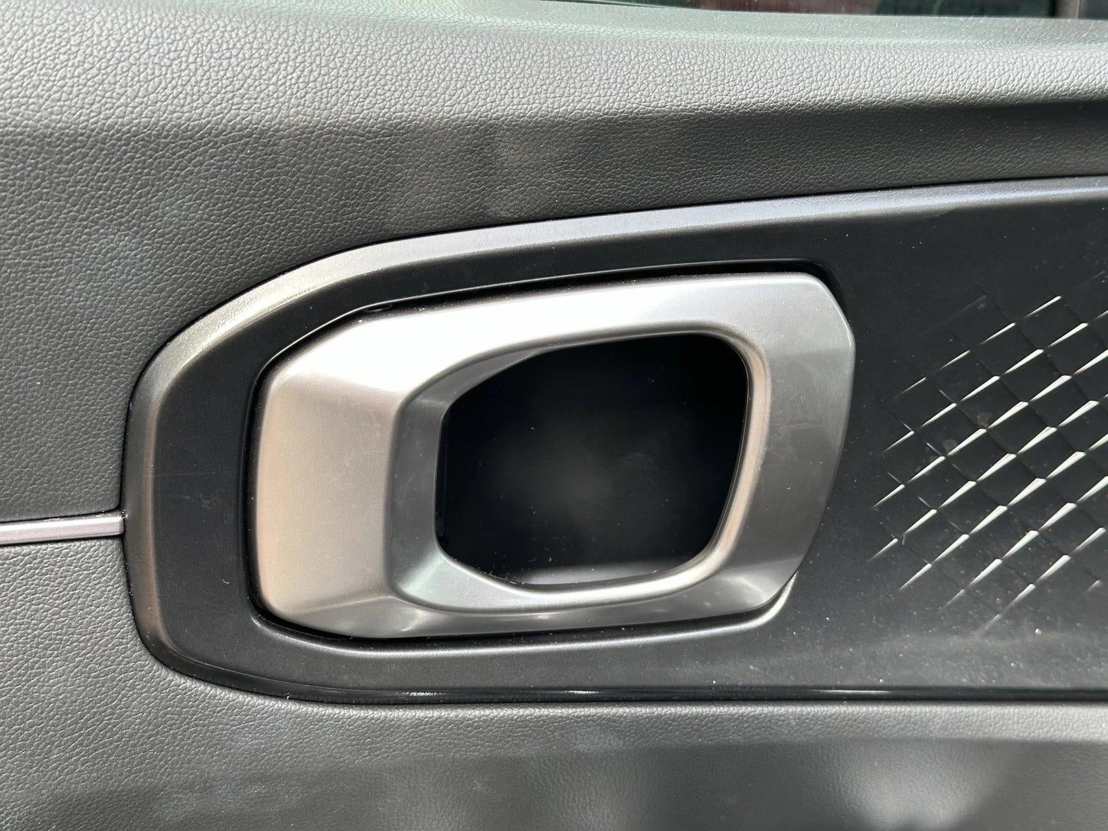 2023 Kia Sorento S FWD