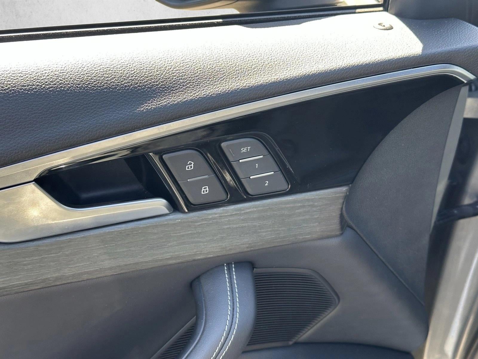 2023 Audi A4 Sedan S line Premium Plus 45 TFSI quattro