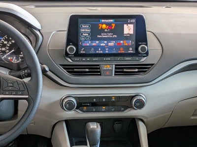 2021 Nissan Altima 2.5 SV Sedan