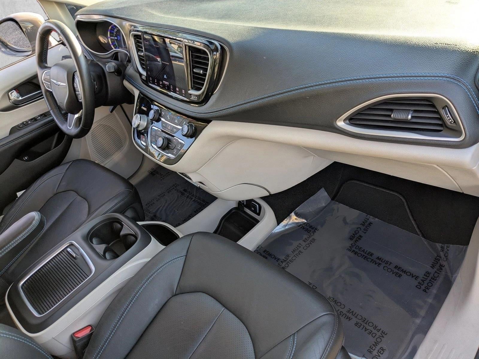 2021 Chrysler Pacifica Hybrid Touring L FWD