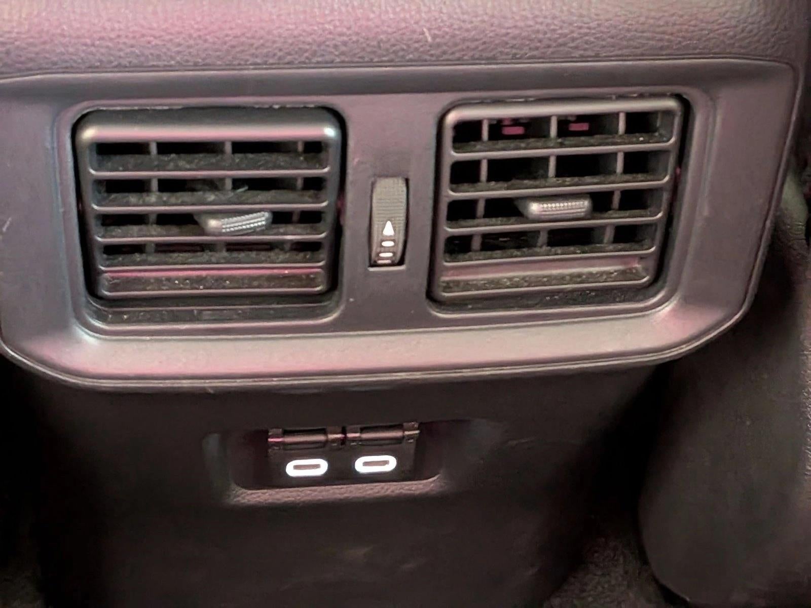 2024 Toyota RAV4 XLE FWD (Natl)