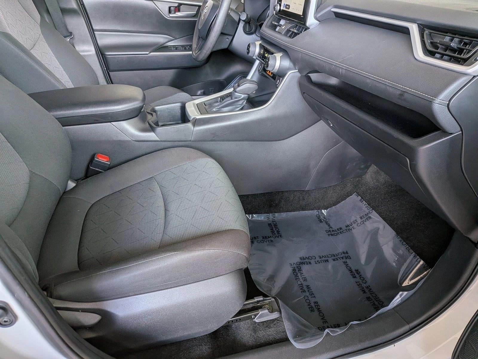 2024 Toyota RAV4 XLE FWD (Natl)