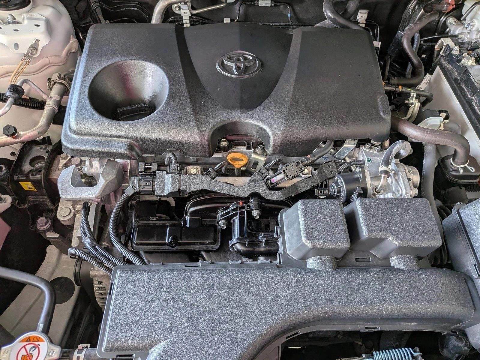2024 Toyota RAV4 XLE FWD (Natl)