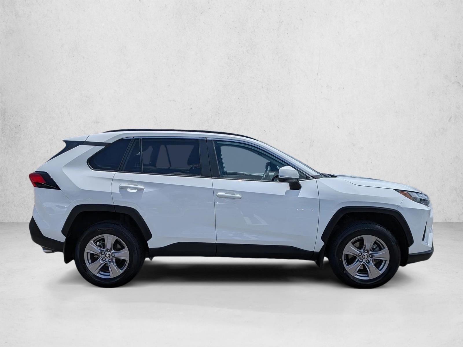 2024 Toyota RAV4 XLE FWD (Natl)