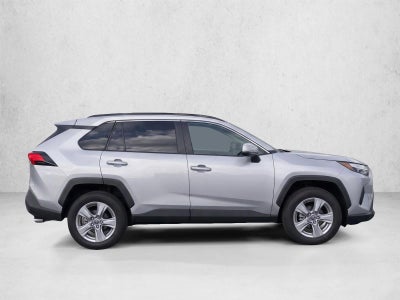 2023 Toyota RAV4 XLE FWD (GS)