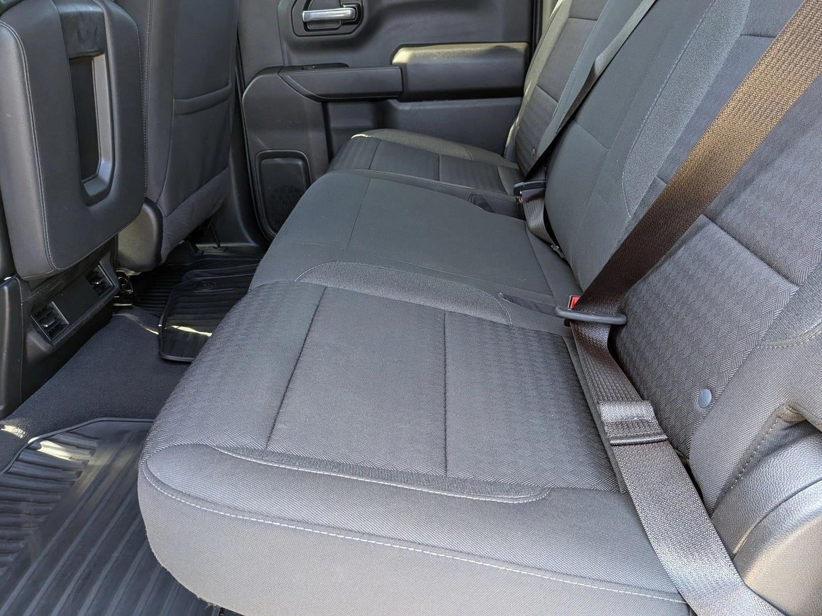 2022 Chevrolet Silverado 1500 Crew Cab Short Box 2-Wheel Drive Custom