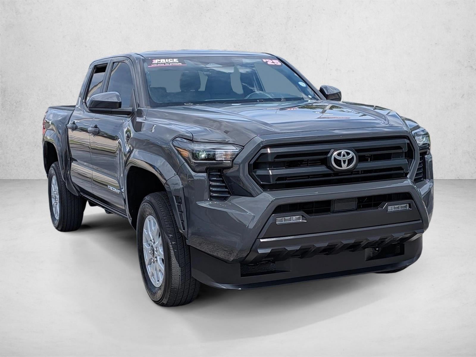 2025 Toyota Tacoma 2WD 2WD SR5 Double Cab 5' Bed AT (SE)