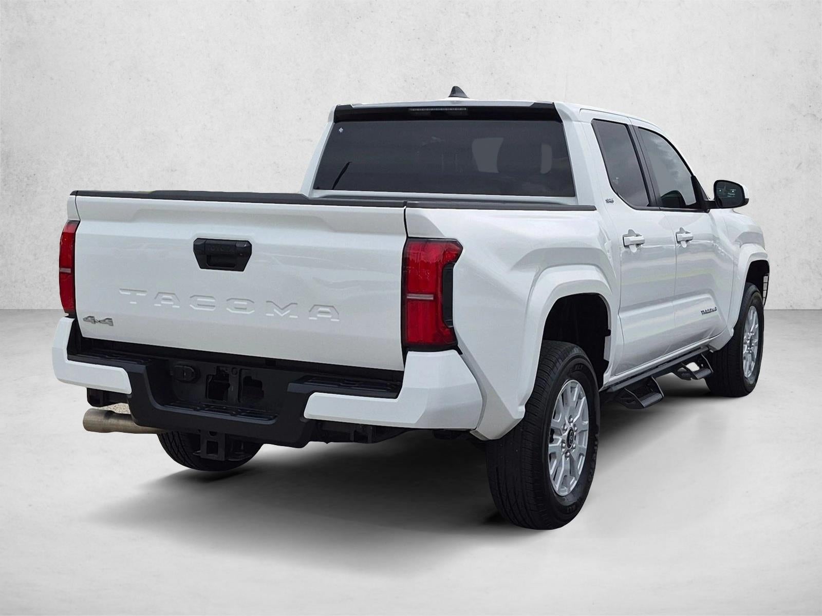 2024 Toyota Tacoma 4WD 4WD SR5 Double Cab 5' Bed AT (Natl)