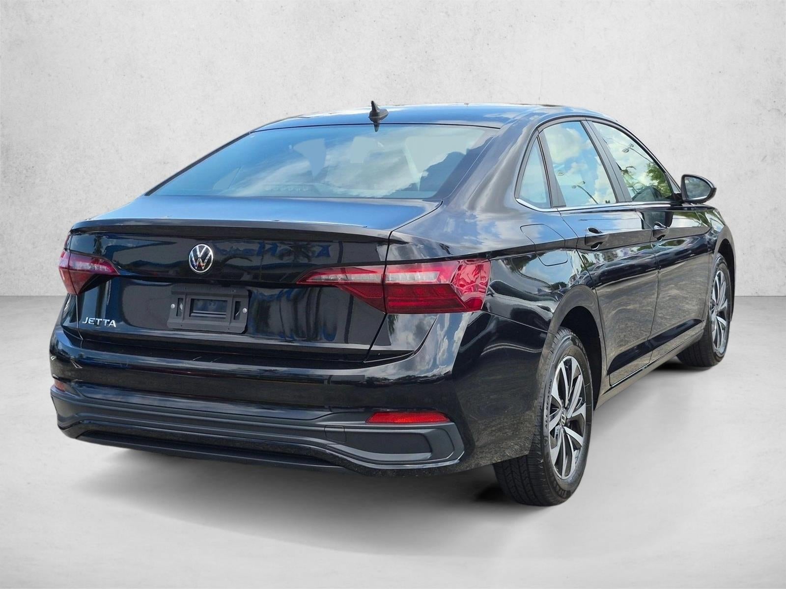 2024 Volkswagen Jetta S Auto