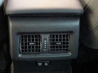 2025 Toyota Camry SE (SE)