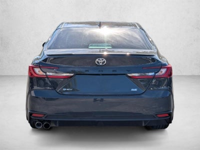 2025 Toyota Camry SE (SE)