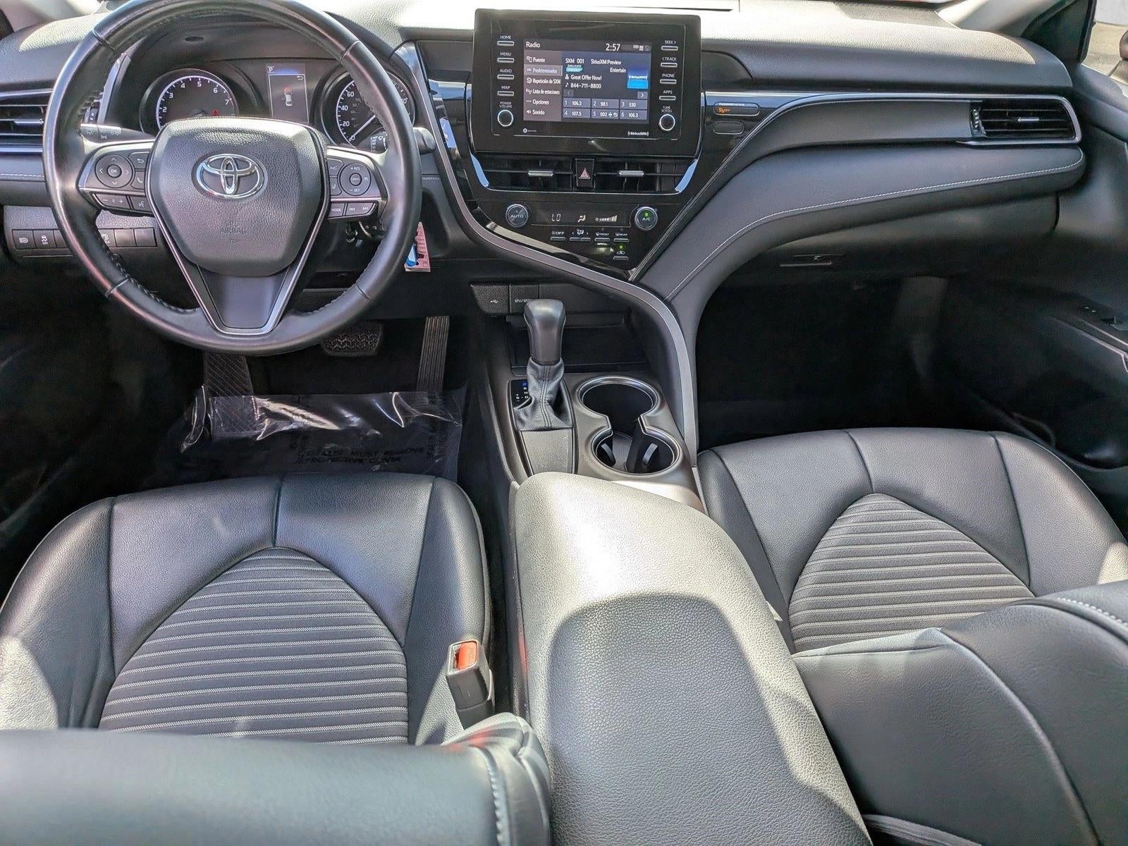 2021 Toyota Camry SE Auto (SE)