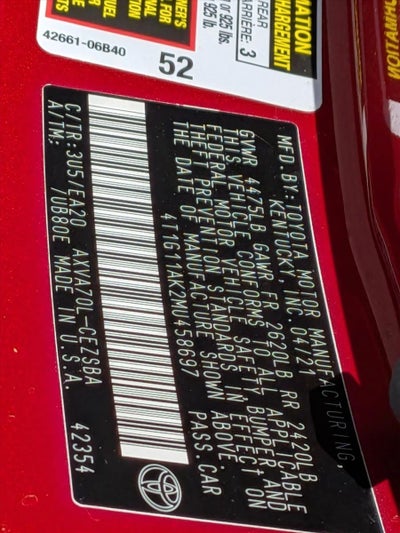 2021 Toyota Camry SE Auto (SE)