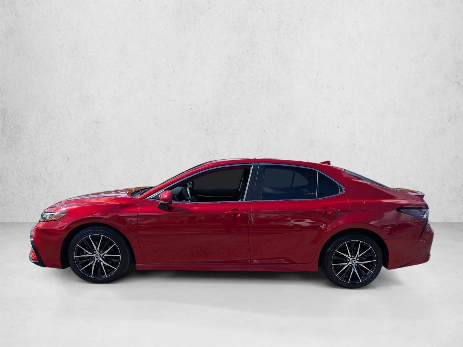 2021 Toyota Camry SE Auto (SE)