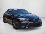 2022 Toyota Camry SE Auto (SE)