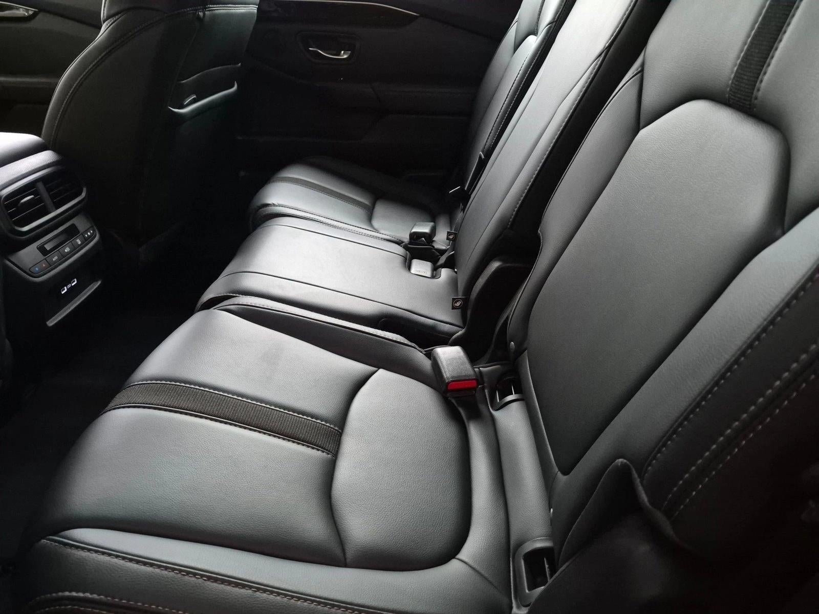 2023 Honda Pilot EX-L 8 Passenger AWD