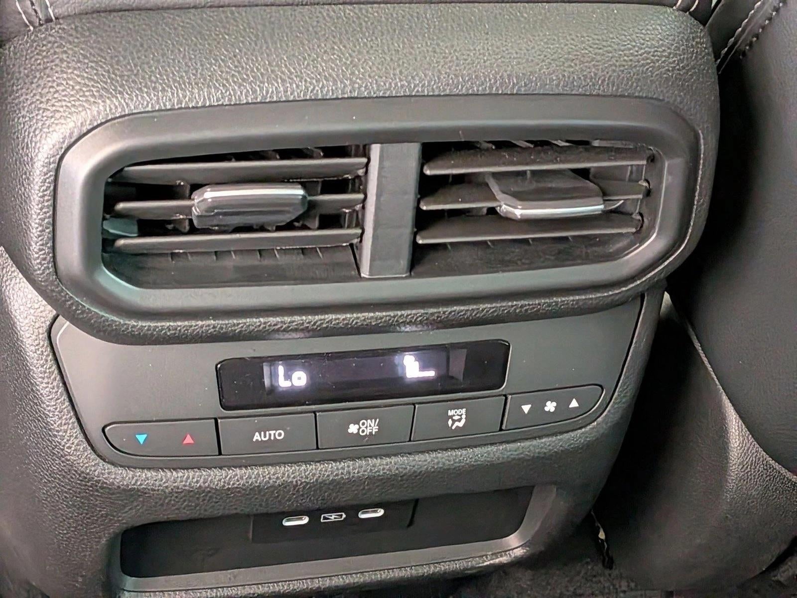 2025 Honda Pilot Touring AWD
