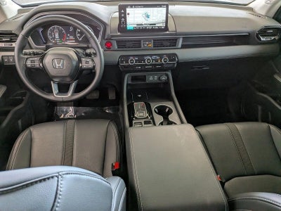2025 Honda Pilot Touring AWD
