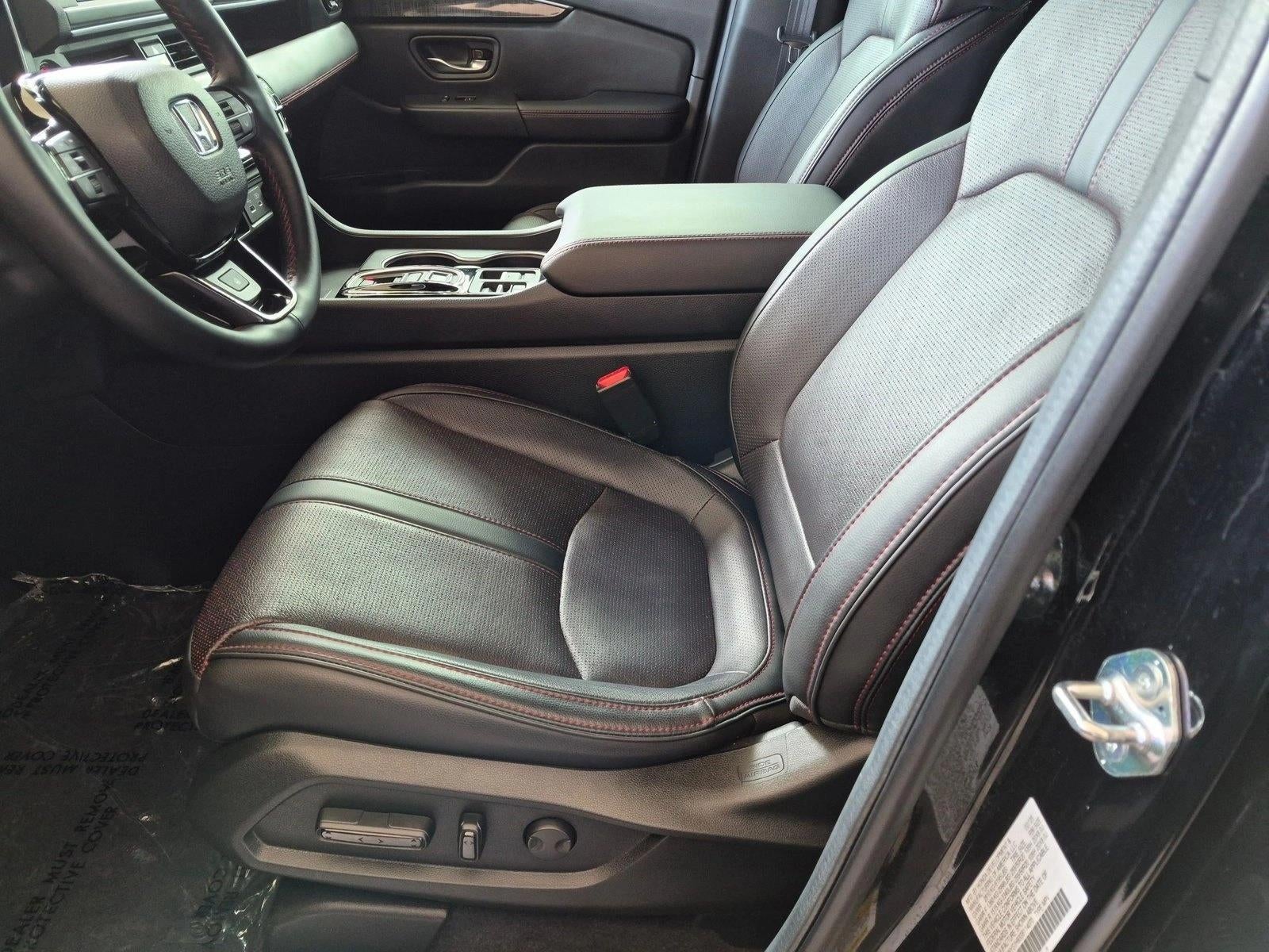2025 Honda Pilot Black Edition AWD