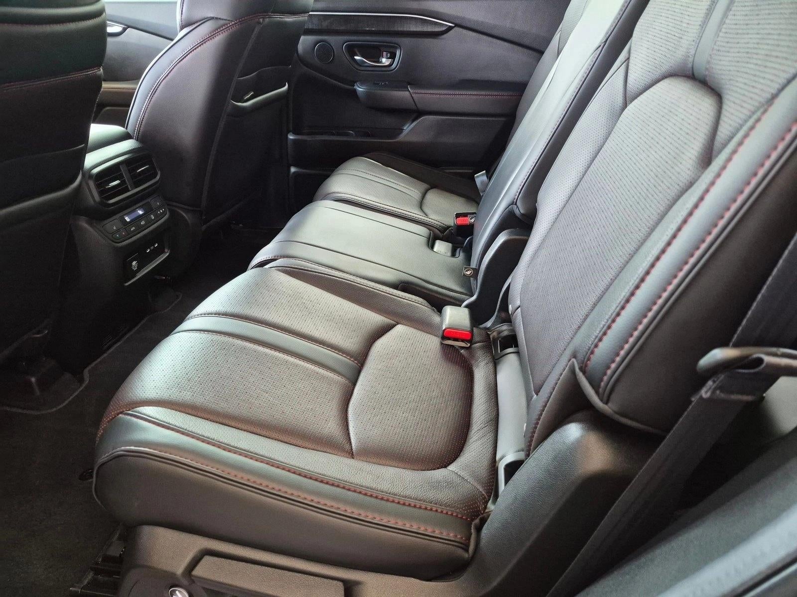 2025 Honda Pilot Black Edition AWD