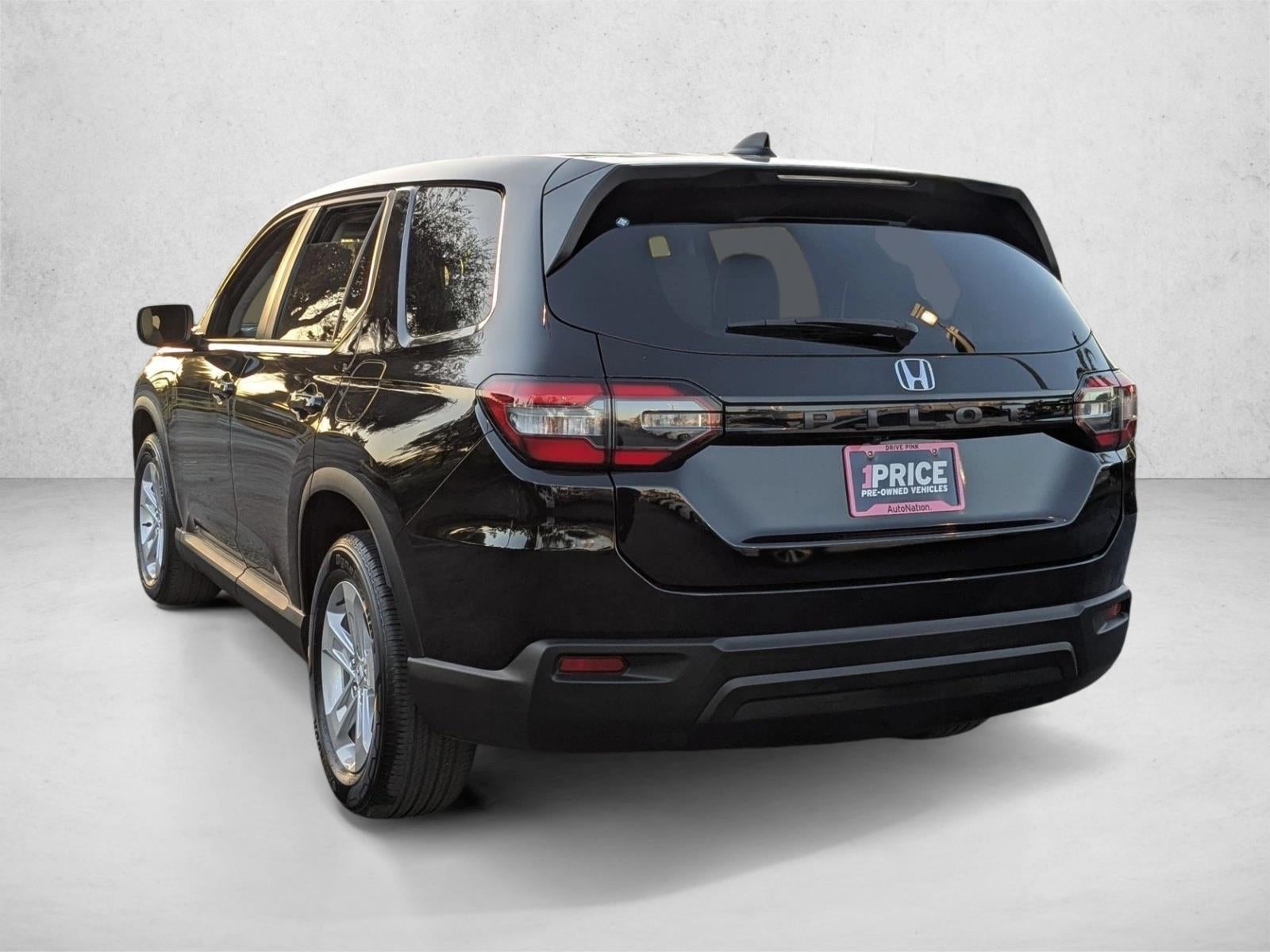 2023 Honda Pilot LX 2WD