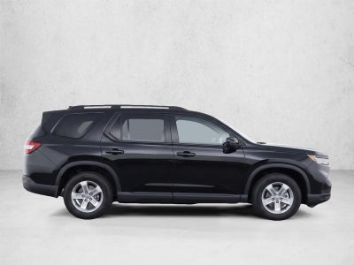 2023 Honda Pilot LX 2WD