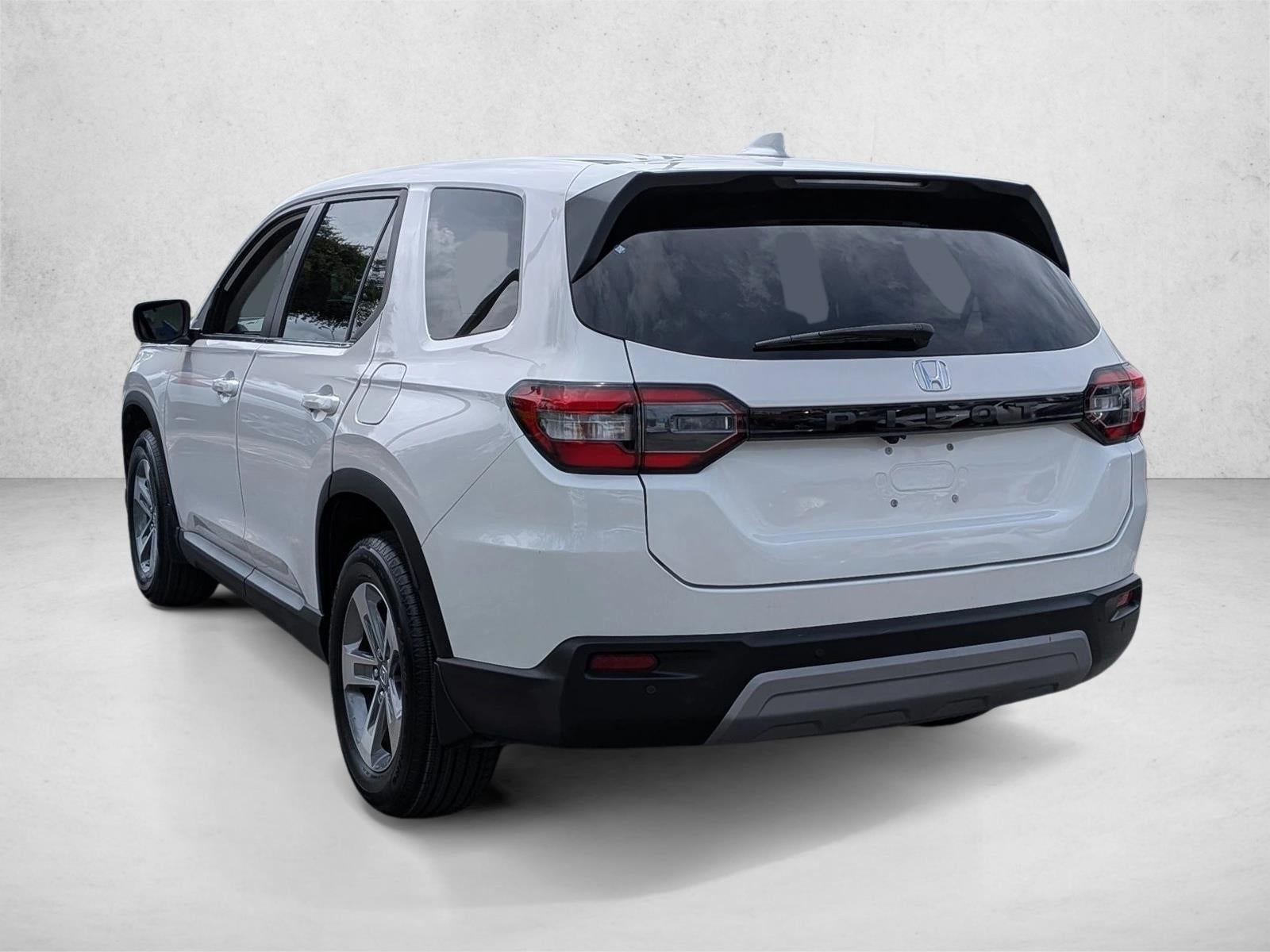 2024 Honda Pilot EX-L 8 Passenger 2WD