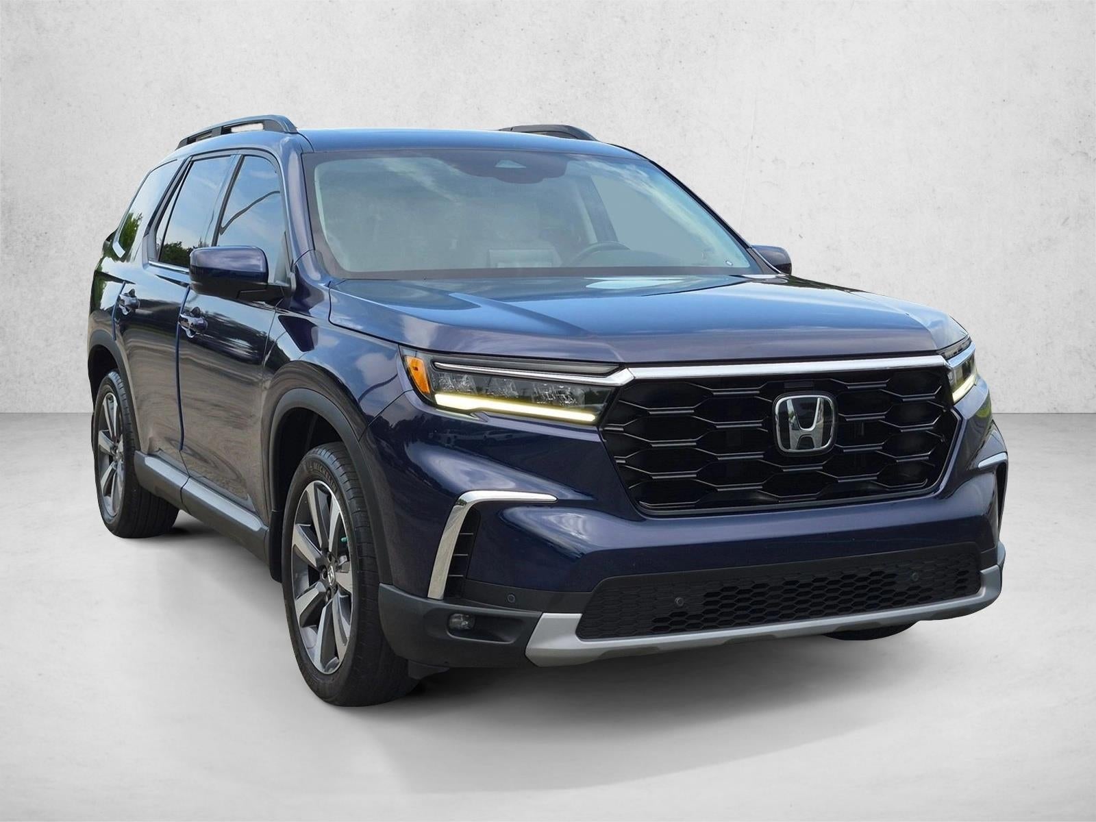 2024 Honda Pilot Touring 2WD