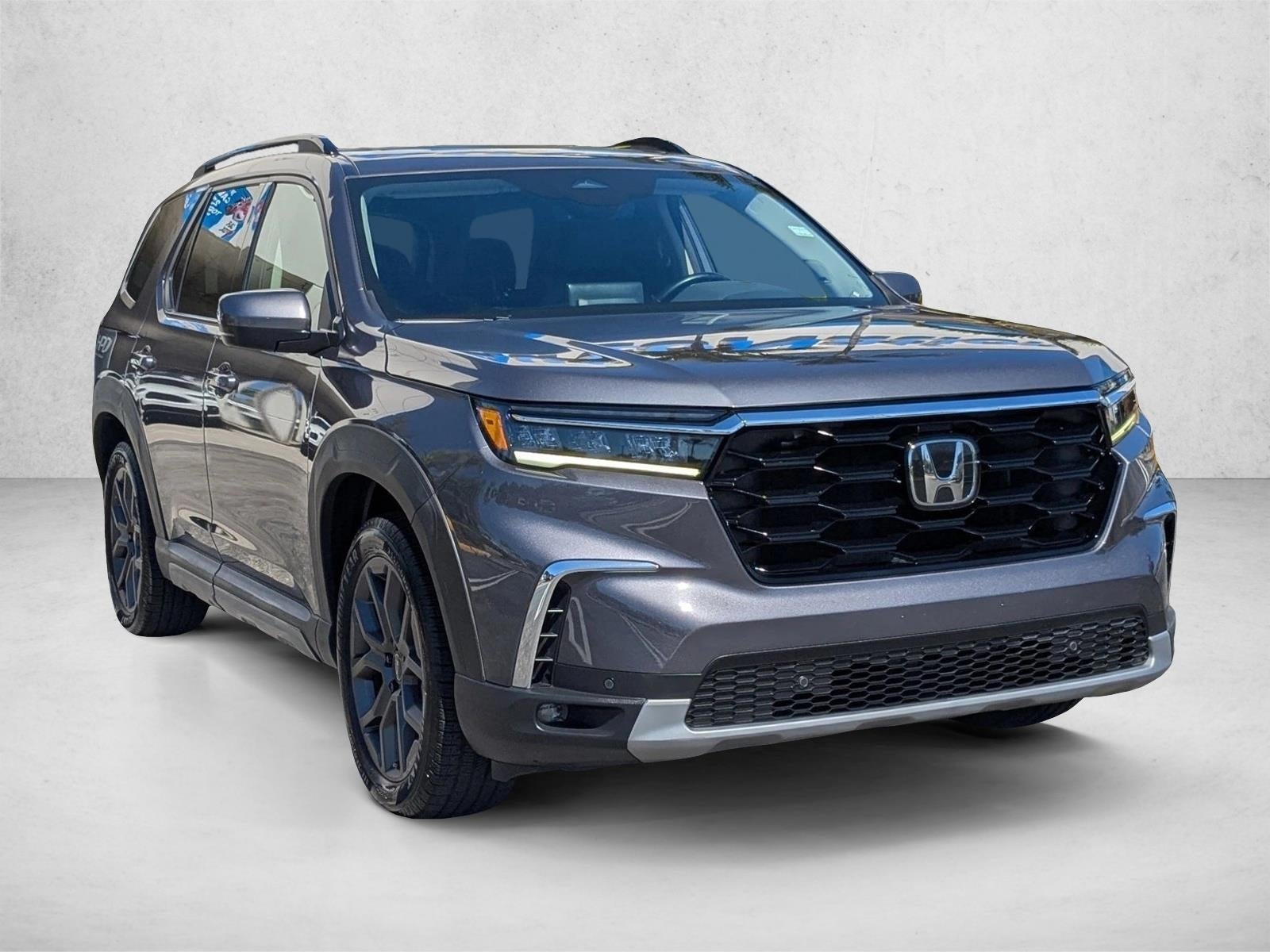 2023 Honda Pilot Touring 2WD