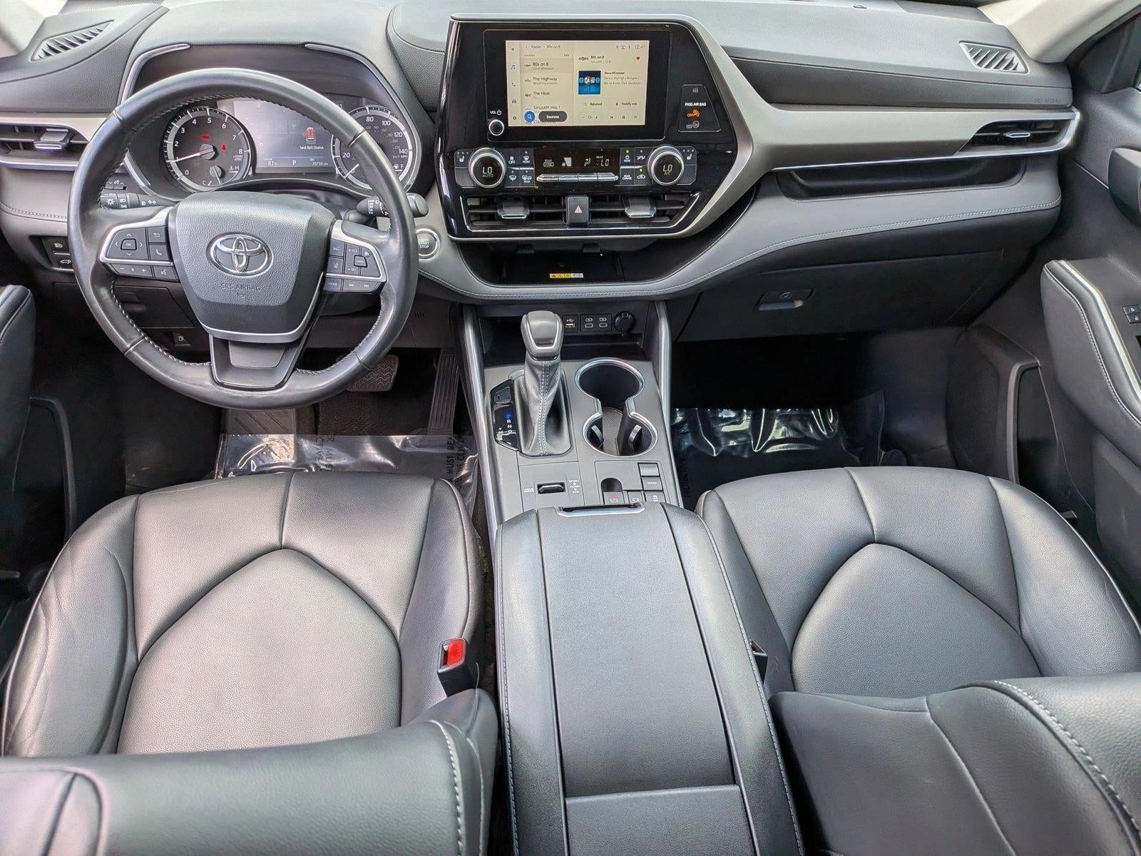 2023 Toyota Highlander XLE FWD (Natl)