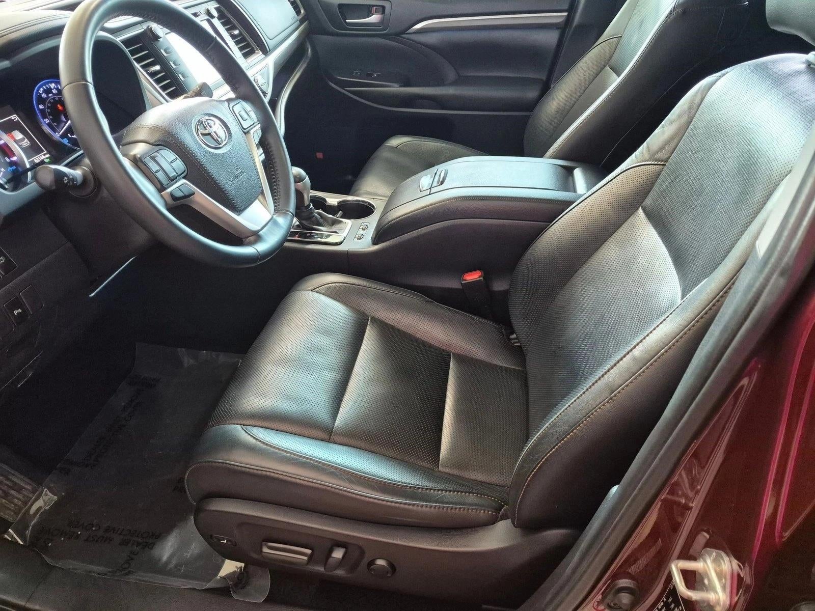 2019 Toyota Highlander Limited V6 FWD (GS)