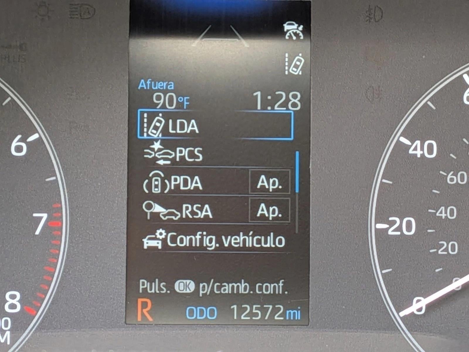 2024 Toyota Corolla Cross L 2WD (Natl)