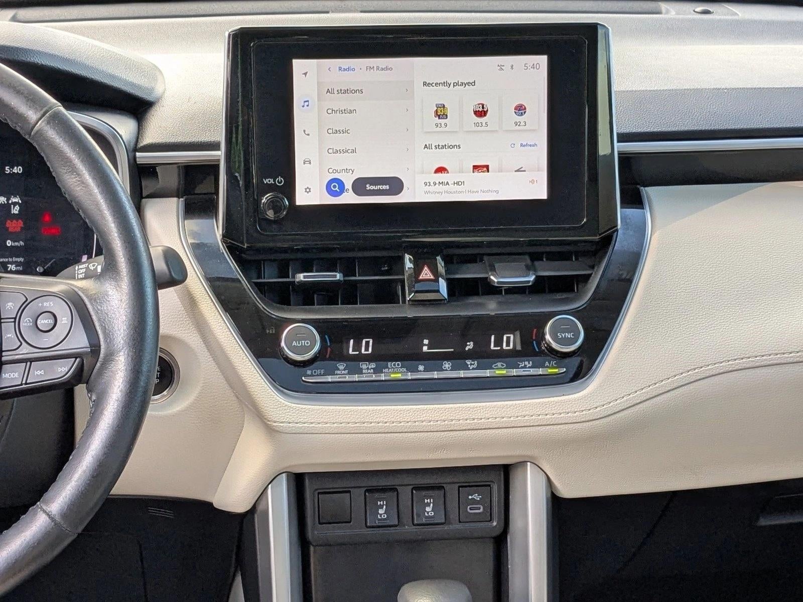 2023 Toyota Corolla Cross XLE 2WD (Natl)