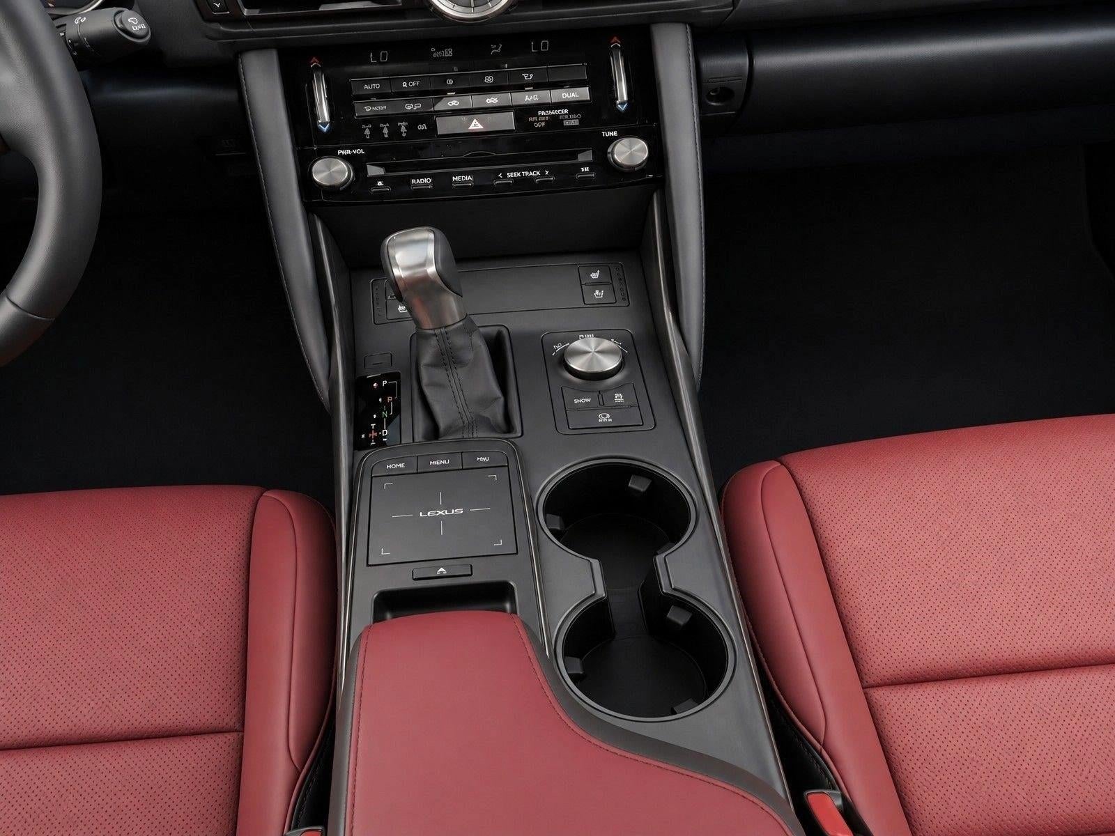 2025 Lexus IS 300 RWD
