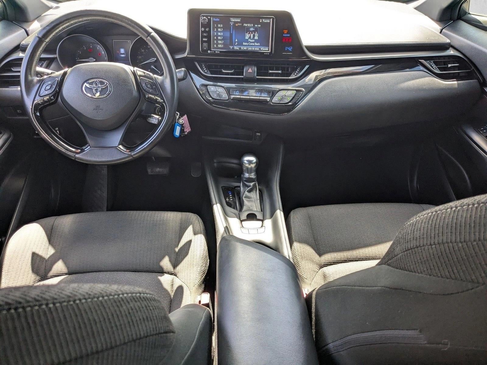 2018 Toyota C-HR XLE FWD (Natl)