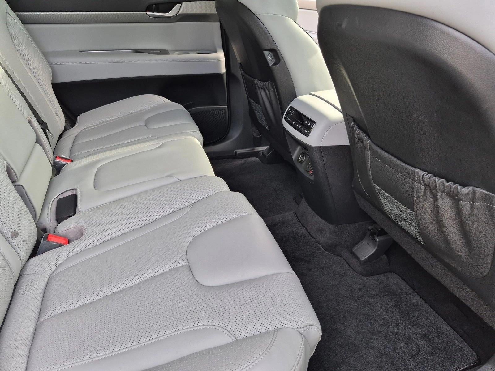 2025 Hyundai PALISADE SEL Premium 8P FWD