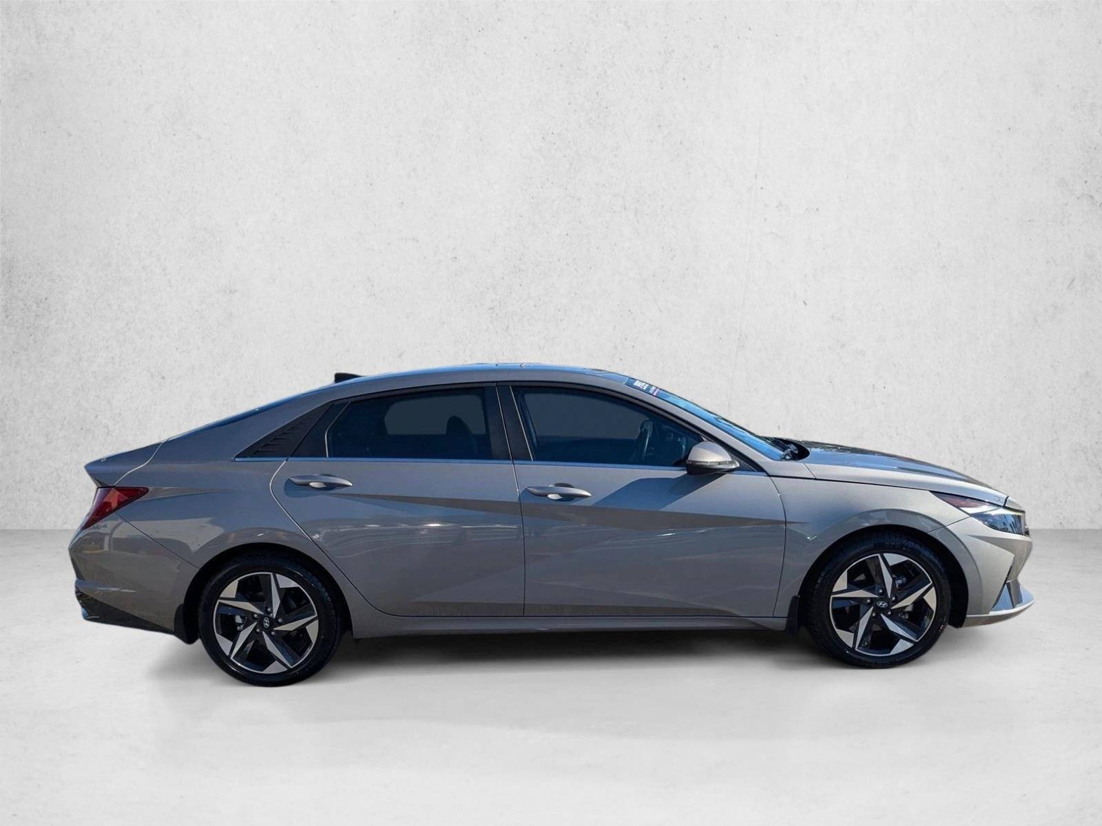 2023 Hyundai ELANTRA Hybrid Limited DCT