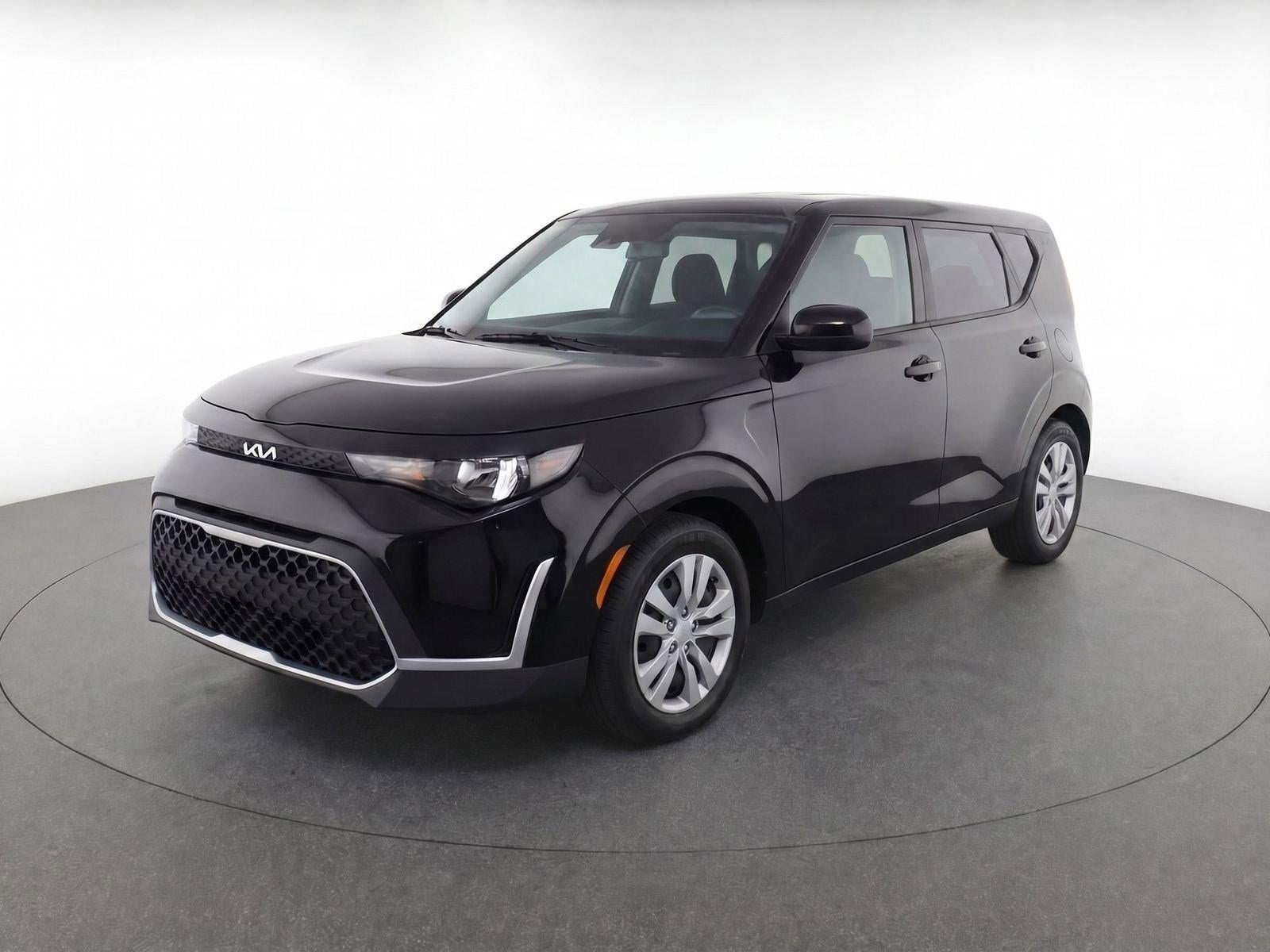 2023 Kia Soul LX IVT