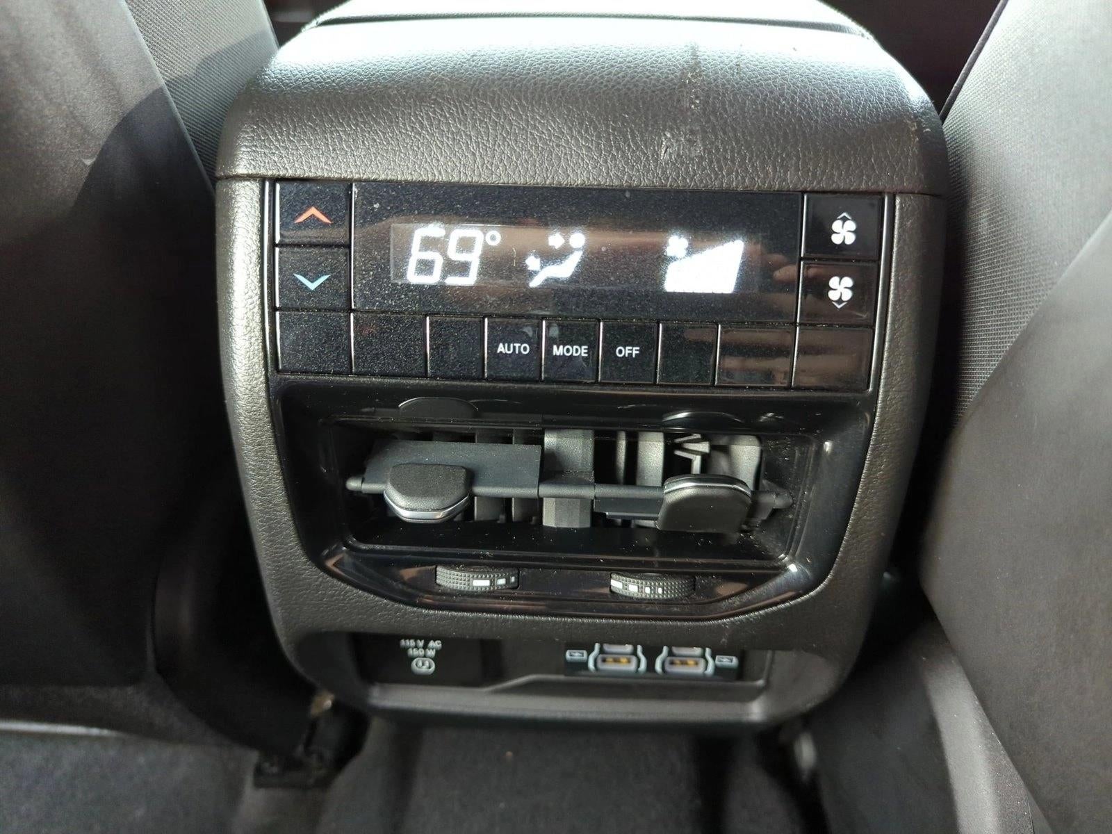 2022 Jeep Grand Cherokee L Altitude 4x4