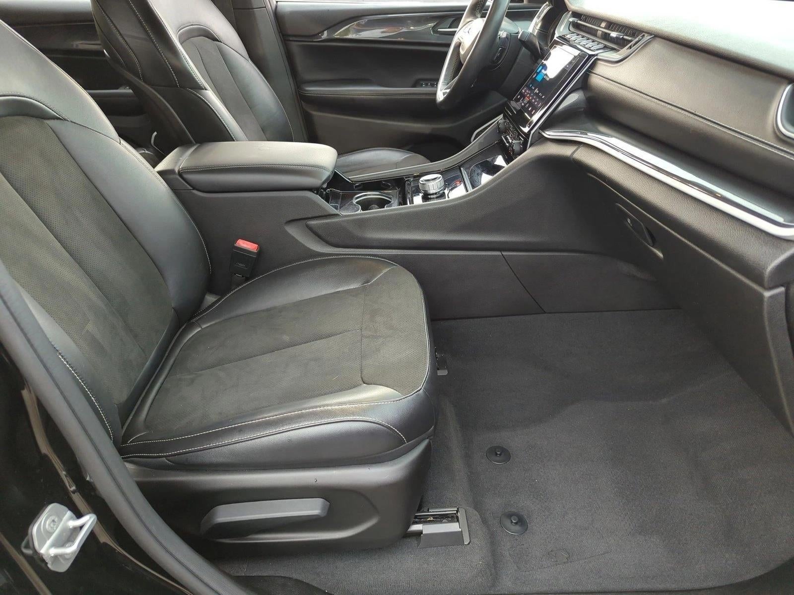 2022 Jeep Grand Cherokee L Altitude 4x4