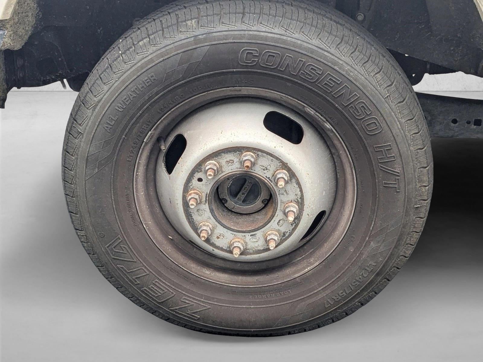2023 Ford Super Duty F-350 DRW XL 4WD Crew Cab 8' Box