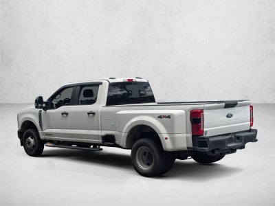 2023 Ford Super Duty F-350 DRW XL 4WD Crew Cab 8' Box