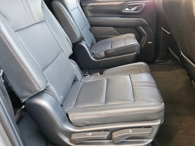2023 Chevrolet Suburban 4WD RST