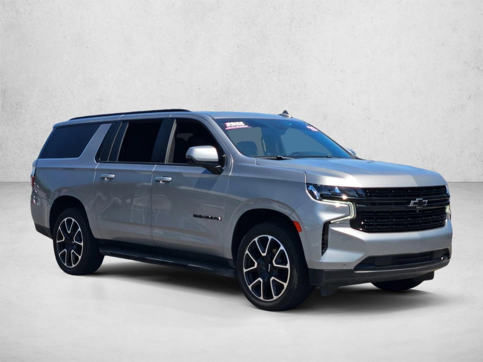 2023 Chevrolet Suburban 4WD RST