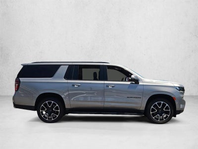 2023 Chevrolet Suburban 4WD RST