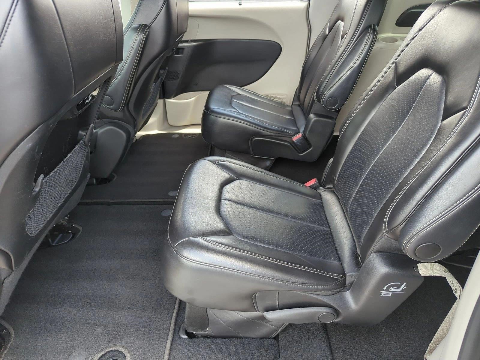 2023 Chrysler Pacifica Touring L FWD