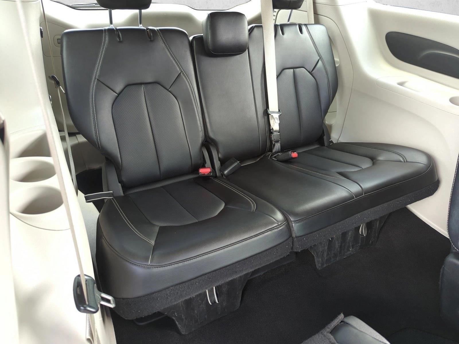 2023 Chrysler Pacifica Touring L FWD